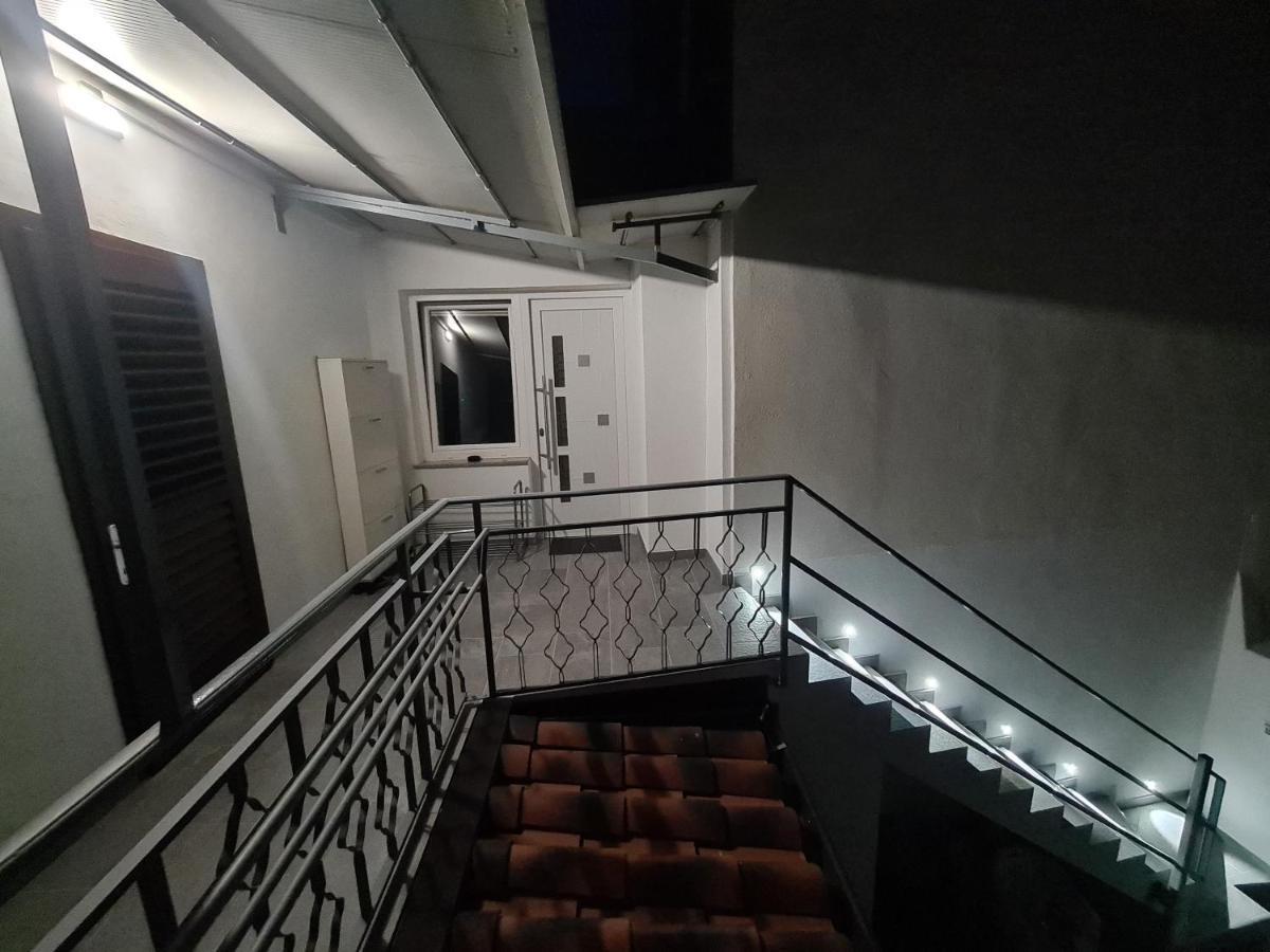 Apartma Iva Koper Buitenkant foto